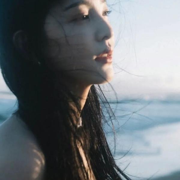 盲少爷的小女仆2023